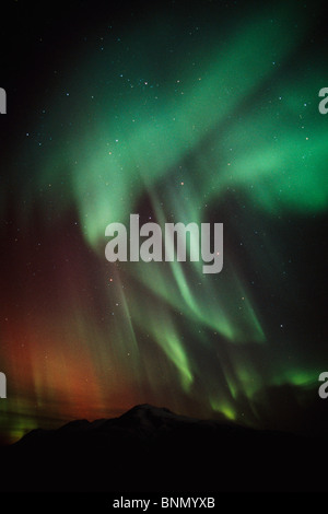 Aurora su Gunsight Mtn SC Inverno Talkeetna Mtns Foto Stock