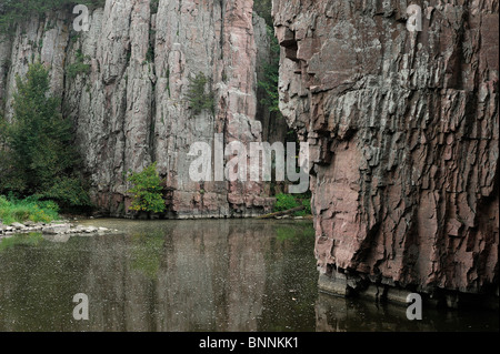 Split Rock Creek stato Palisades Park South Dakota USA America Stati Uniti d'America river forest natura Foto Stock