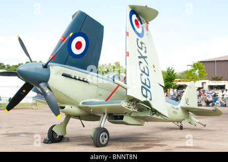 Questo superbamente restaurata Supermarine Seafire Mk XVII è il mondo solo esempio di navigabilità di questa variante Foto Stock