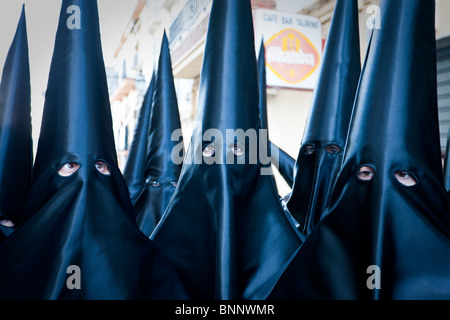 Andalusia spagna murcia Venerdì Santo Processione di religione personalizzata del cofano in viaggio turismo vacanza vacanze Foto Stock