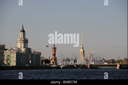 Torre Dorata di Pietro e di Paolo, la cattedrale, San Pietroburgo, Russia Foto Stock