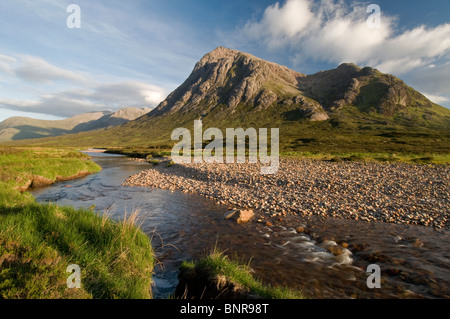 Buchaillie Etive mor e il fiume Coe, Glen Coe, Inverness-shire, regione delle Highlands, Scozia. SCO 6201 Foto Stock