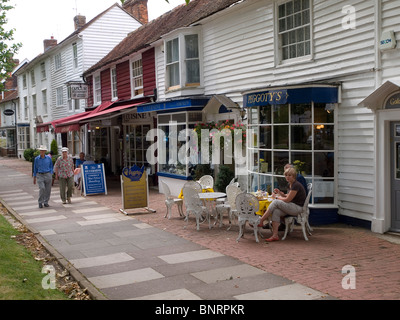 Caffetterie sulla strada, un turco, nella High Street Tenterden Kent Foto Stock