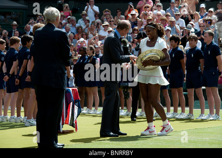 03 luglio 2010: Ladies' Singles - Finali. Serena Williams USA (1) v Vera ZVONAREVA RUS (21. Wimbledon tennis internazionale tourn Foto Stock