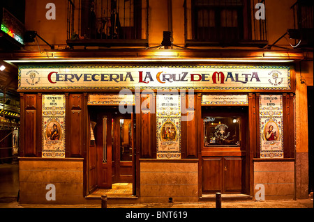 La Cerveceria Cruz de Malta, Madrid, Spagna Foto Stock