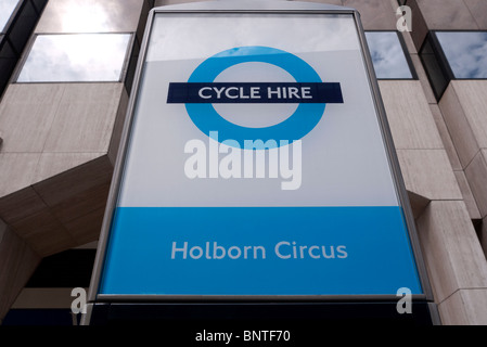 London cycle hire logo sulla docking station. Foto Stock