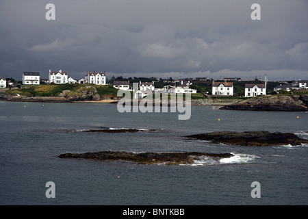 Case in tutta l'acqua, TREARDDUR BAY, Anglesey, Galles del Nord, Regno Unito Foto Stock