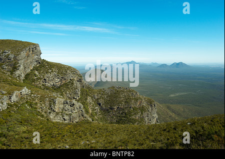 Australia, Australia occidentale, Stirling gamma NP, Toolbrunup & Mt Trio dalle pendici del promontorio di Knoll. Foto Stock