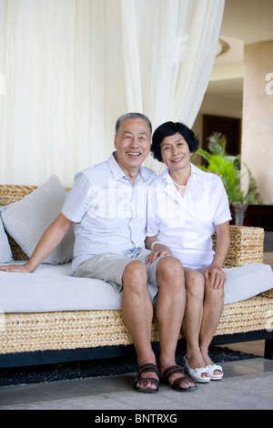 Ritratto di una coppia senior in vacanza Foto Stock