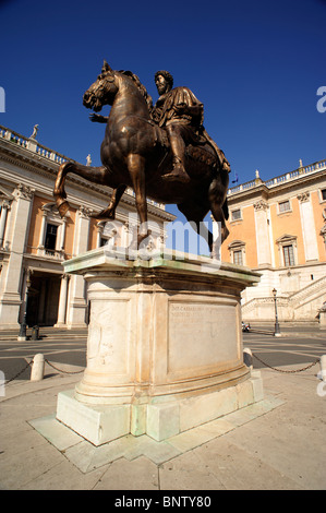 Italia, Roma, Piazza del Campidoglio, statua di Marco Aurelio Foto Stock