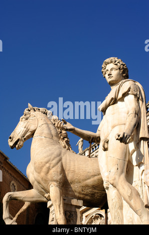 Italia, Roma, Campidoglio, statua del Castor Foto Stock
