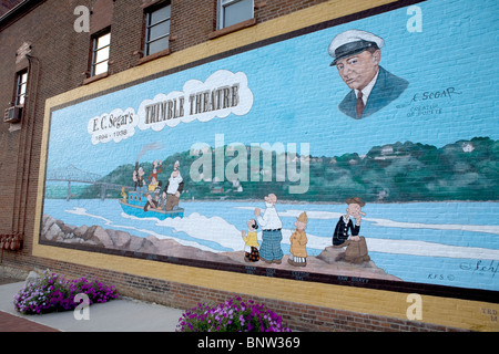 Popey personaggio dei fumetti, creato da Elzie Crisler Segar nel 1919, adornano le pareti di un edificio di Chester, in Illinois. Foto Stock