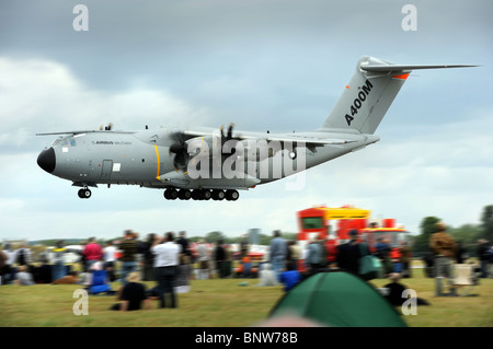 La Airbus A400M presso il Royal International Air Tattoo a RAF Fairford Luglio 2010 Foto Stock