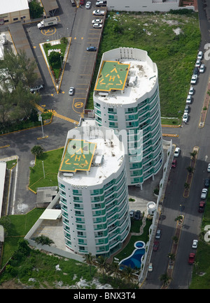 Vista aerea helipads sopra torri residenziali Veracruz Messico Foto Stock