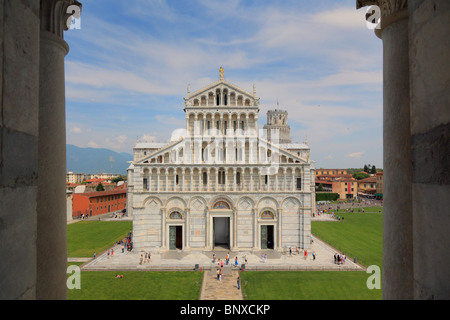 Il Duomo di Pisa la Piazza dei Miracoli, Italia Foto Stock