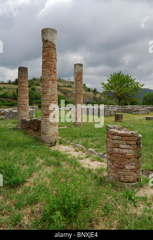 Alba Fucens. Abruzzo. L'Italia. I resti di epoca romana di Alba Fucens. Foto Stock