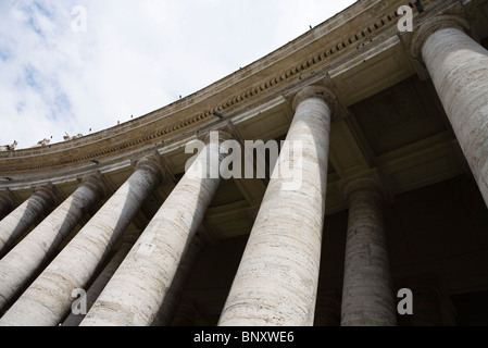 Colonnato di Piazza San Pietro, Roma, Italia Foto Stock