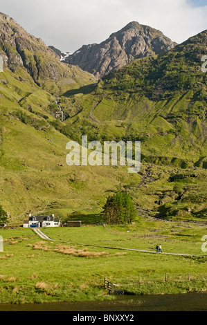 Le spettacolari montagne gamma al Glen Coe, Inverness-shire, regione delle Highlands. La Scozia. SCO 6220 Foto Stock