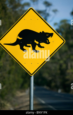 Diavolo della Tasmania cartello stradale. La Tasmania, Australia Foto Stock