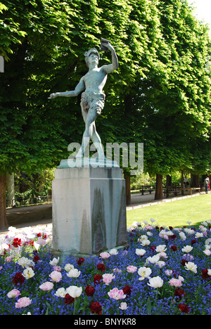 Attore greco l'acteur Grec nel Jardin du Luxembourg Parigi Francia Foto Stock