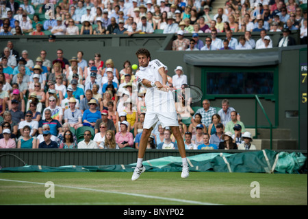 24 giugno 2010: Rafael Nadal v Robin Haase. Wimbledon torneo internazionale di tennis presso il All England Lawn Tennis Club, L Foto Stock