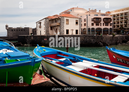 Porto di pesca e Marina, Puerto de la Cruz, Tenerife, Isole Canarie, Spagna Foto Stock