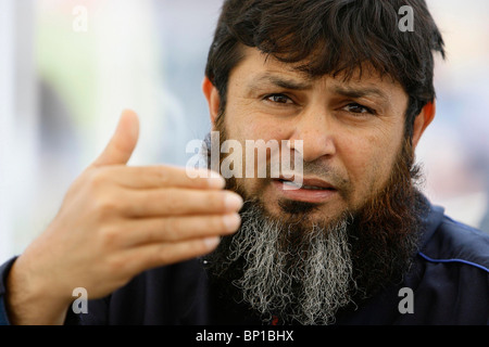 Ex Pakistan e Sussex cricketer Mushtaq Ahmed. Foto di James Boardman Foto Stock