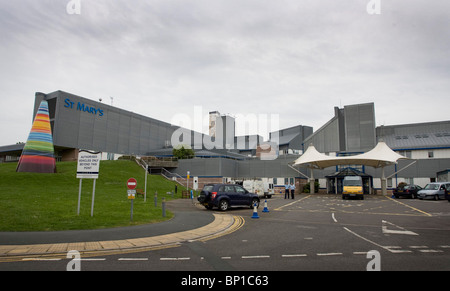 Vista generale del St Mary's Hospital, Newport sull'Isola di Wight. Foto di James Boardman Foto Stock