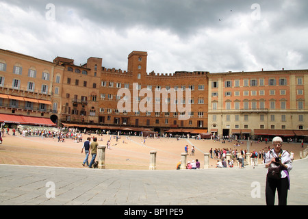 Piazza del Campo a Siena, Toscana, Italia Foto Stock