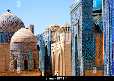 Uzbekistan - Samarcanda - Shah-i-Zindi, il viale dei mausolei Foto Stock