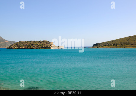 Vista da Creta (Grecia) di Spinalonga Island Foto Stock