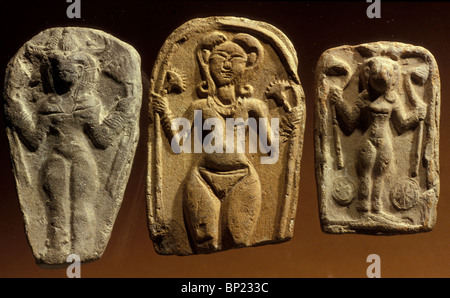 Asera (ASHTORETH) - CNAANITE dea della fertilità LA CONSORTE DEL PRINCIPALE DIO EL O biblica Baal. Le statuine di argilla Foto Stock