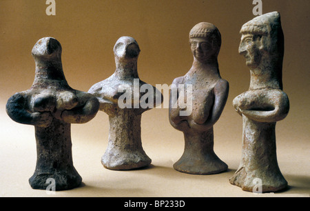 Asera (ASHTORETH) - CNAANITE dea della fertilità LA CONSORTE DEL PRINCIPALE DIO EL O biblica Baal. Le statuine di argilla