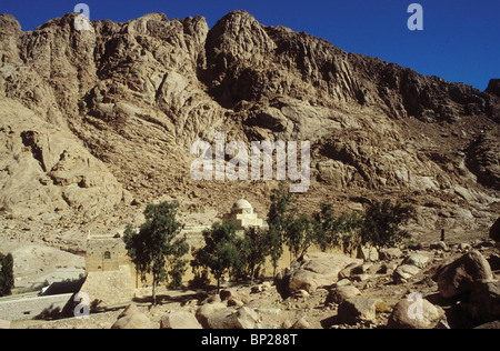1946. Il Sinai - alta montagna la regione nel Sinai centrale vicino a mt. Il Sinai (MT. Mosè) Foto Stock