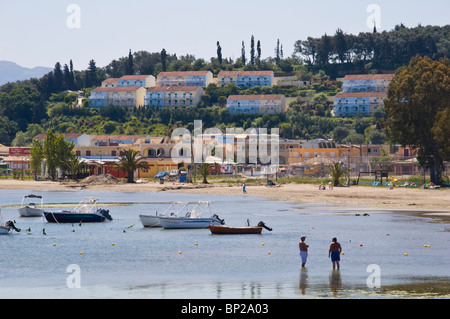 Spiaggia di Corfù. Vista sulla spiaggia di Sidari sull'isola greca di Corfu Grecia GR Foto Stock