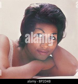 Artista scatti live azione studio Aretha Franklin Foto Stock