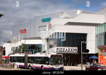 Regno Unito, Inghilterra, Lancashire, Bury, il rock city centre retail e di sviluppo per il tempo libero Foto Stock