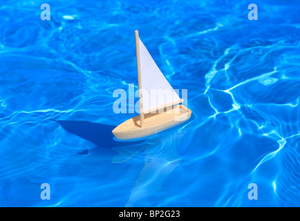 Modello di barca in piscina Foto Stock