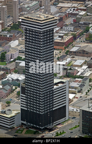 Vista aerea sopra Crescent City Residences tower New Orleans in Louisiana Foto Stock