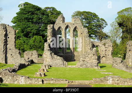 Inch Abbey vicino a Downpatrick, County Down, Irlanda del Nord. Norman abbazia cistercense fondata 1180 da John de Courcy. Foto Stock