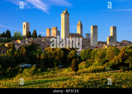 La città medievale di San Gimignano Toscana Italia Foto Stock