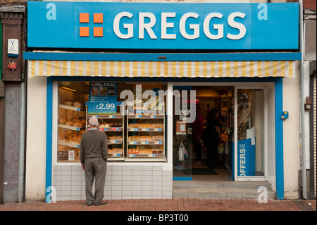 Greggs fornai, Oakengates, Telford, West Midlands, England Regno Unito Foto Stock