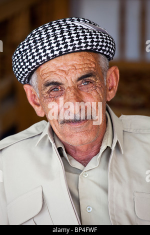Curda uomo iracheno in Dohuk, Kurdistan, Iraq Foto Stock