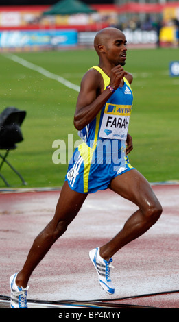 Mohammed 'o' Farah 3000m uomini la corsa a Aviva London Grand Prix, il Crystal Palace di Londra. Foto Stock