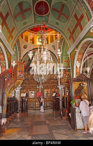 All interno della chiesa del convento di Ano Mera, Mykonos Isola, Cicladi, ISOLE DELL' EGEO, Grecia Foto Stock