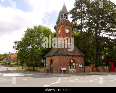 Wendover chiesa e torre dell'orologio di Wendover, Bucks, Regno Unito Foto Stock