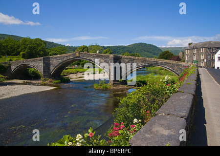 Llanrwst, Fiume Conwy, Pont Fawr, Bridge, Snowdonia, Galles del Nord, Regno Unito Foto Stock