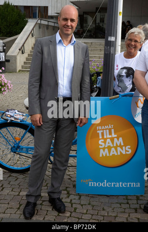 Fredrik Reinfeldt, il Primo ministro svedese, in corrispondenza di una campagna elettorale per Moderaterna prima della elezioni svedesi in settembre. Foto Stock