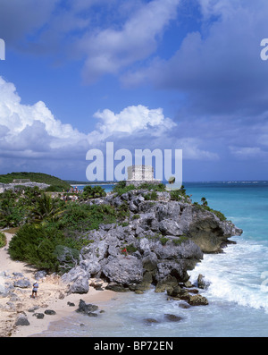 Tempio maya sito archeologico, Tulum, Quintana Roo Stato, Messico Foto Stock