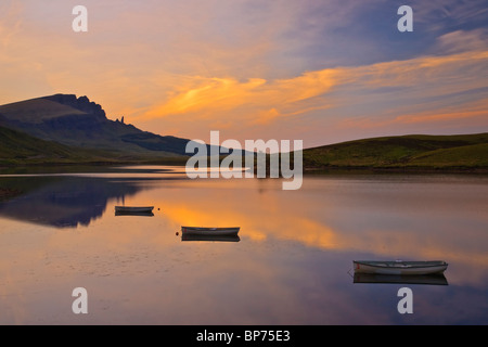 Alba sul Loch Fada, Isola di Skye Foto Stock